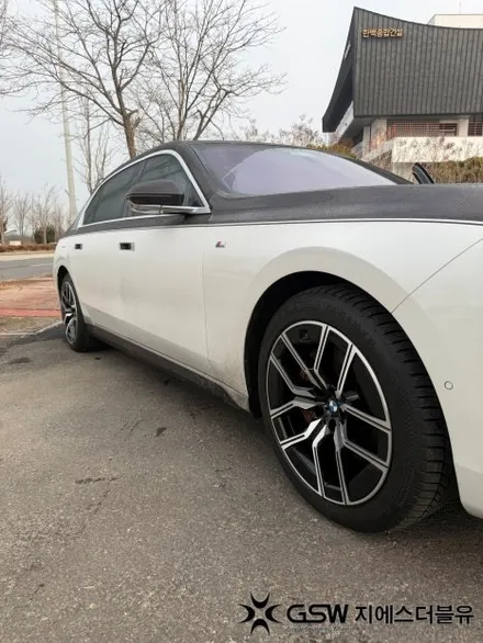 휠 교체 NO! 전주 BMW 750i 20인치 다이아컷팅 휠복원 / 광주 서구 매월동