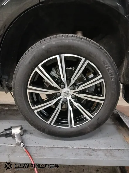 부산 볼보 XC60 19인치 다이아컷팅 휠복원 GSW 부산점 작업 후기 / 광주 서구 매월동