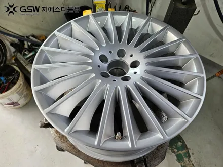 광주 벤츠 휠복원 S350D 19인치휠 실버 스크래치 작업 후기 / 광주 서구 매월동
