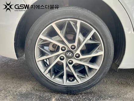 서구휠복원 더뉴 아반떼 AD 17인치휠 컷팅휠 작업 후기 / 광주 서구 매월동