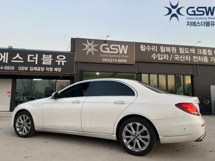 벤츠 E클래스 E220d 휠복원 18인치 순정 휠 휠도색작업 지에스더블유 / 광주 서구 매월동