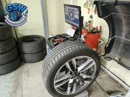 광주 BMW 740D 19인치 주차 상처로 인한 다이아컷팅 휠복원 작업 후기 / 광주 서구 매월동