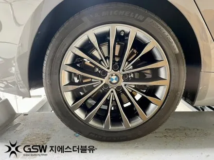 창원 휠도색 BMW G30 520D 특별한 도색 작업 후기 / 광주 서구 매월동