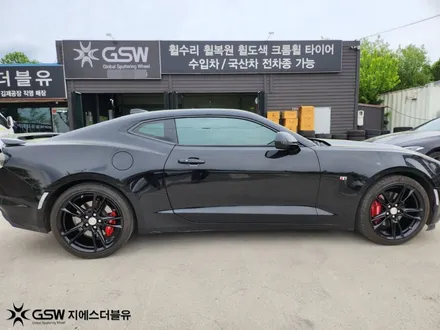 쉐보레 카마로SS 20인치휠 블랙유광 부산 휠도색 / 광주 서구 매월동