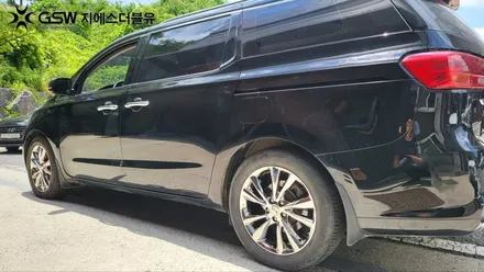 전주 휠도색 카니발 19인치휠 화이트 크롬 휠도색 작업 후기 / 광주 서구 매월동