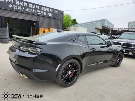 쉐보레 카마로SS 20인치휠 블랙유광 부산 휠도색 / 광주 서구 매월동