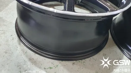 벤츠 S500 AMG 20인치 휠복원 전문적인 순정 휠도색 / 광주 서구 매월동