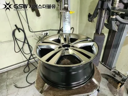 파주 휠도색 벤츠 ML350 19인치휠 특별한 휠도색 작업공정 방법! / 광주 서구 매월동
