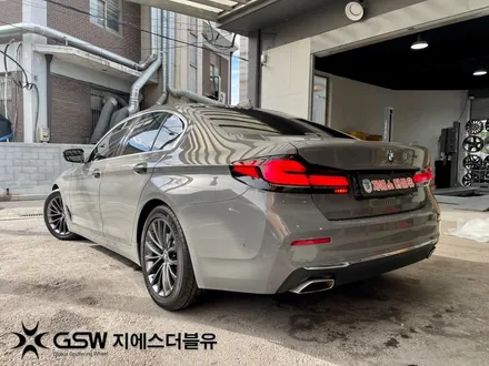 BMW G30 520D 18인치휠 일산 휠도색 잘하는 업체 추천드립니다! / 광주 서구 매월동