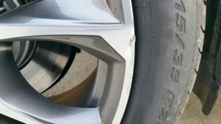 BMW X6 휠수리 휠도색[전주휠][전주휠수리][전주휠복원][수입차휠수리][휠도색][익산휠] / 광주 서구 매월동
