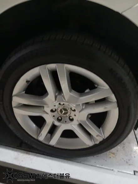 부산 벤츠 GLE350D 20인치 실버휠 스크래치 휠복원 작업 후기 / 광주 서구 매월동