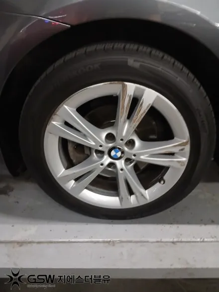 부산 BMW 2시리즈 17인치 휠복원 후기 실버 휠 스크래치 복원으로 새 휠처럼 / 광주 서구 매월동