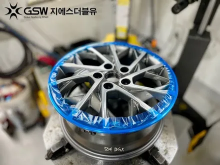 군산 중고휠 현대 아반떼 AD 17인치 휠 긁힘으로 인한 다이아컷팅 휠복원 작업 후기 / 광주 서구 매월동