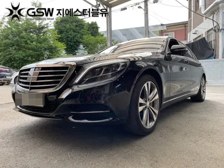 자동차 휠 복원 벤츠 S500 순정 19인치 새 휠로 만들기 / 광주 서구 매월동