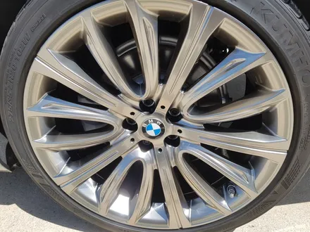 광주BMW7시치즈20인치휠복원휠도색[광주BMW530I휠복원][광주BMWX6휠복원휠수리][전주BMW7시리즈휠복원휠도색][순천BMW7시리즈휠복원휠도색] / 광주 서구 매월동