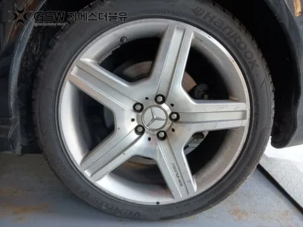 광주 벤츠 휠도색 S550 19인치휠 실버 색상에서 블랙크롬 휠도색 작업 후기 / 광주 서구 매월동