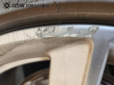 용인중고휠 BMW X1 18인치휠 블랙크롬 휠도색 작업 후기 / 광주 서구 매월동