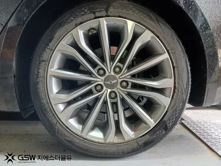 수원 제네시스 DH 18인치휠 컷팅 휠복원 잘하는 업체! GSW! / 광주 서구 매월동