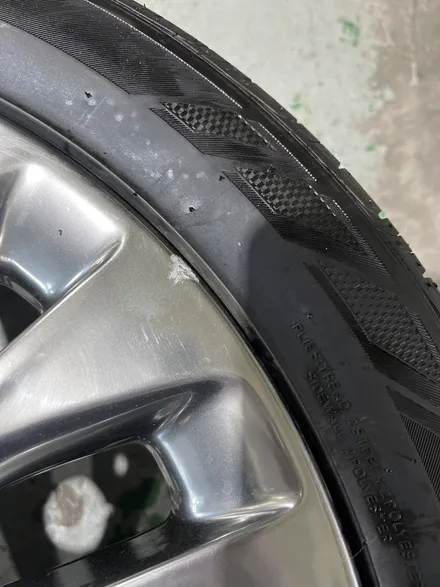 [지에서더블유 전주점] OEM휠도색 제네시스 EQ900 휠복원 새 휠 가격보다 저렴한 가격으로 / 광주 서구 매월동