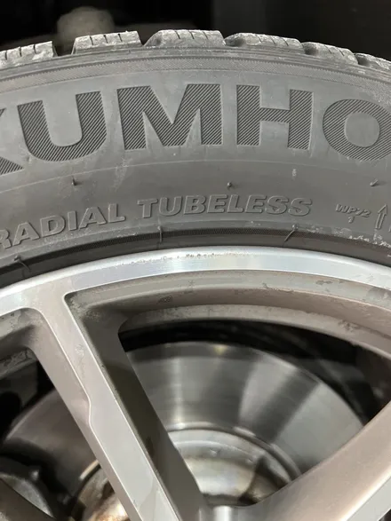 [지에스더블유 전주직영점] BMW 520D 18인치 순정휠 복원 후 블랙유광 도색 [전주휠도색][전주휠복원][전주휠수리][전주스퍼터링휠] / 광주 서구 매월동