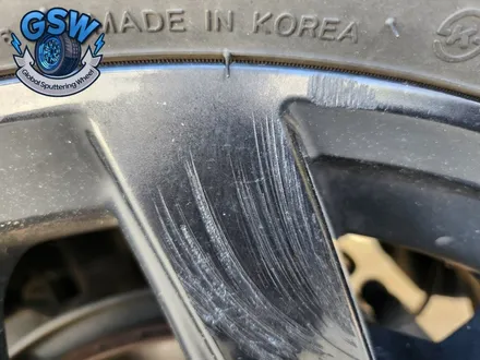 광주 모하비 20인치 블랙 유광 휠 도색 가격은? / 광주 서구 매월동