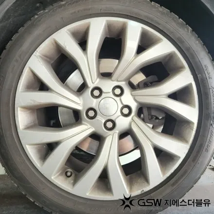 랜드로버 레인지로버 보그 21인치휠 블랙유광 천안 휠도색 / 광주 서구 매월동