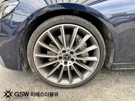 벤츠 E클래스 20인치휠 다이아컷팅 부산 휠복원 잘하는 업체! GSW! / 광주 서구 매월동