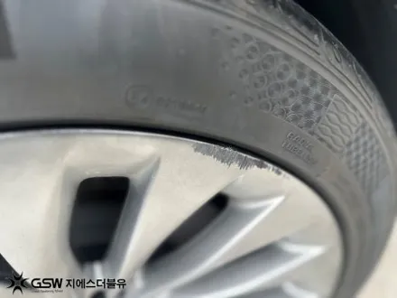 부산 제네시스 EQ900 19인치 화이트 크롬 휠도색 / 광주 서구 매월동