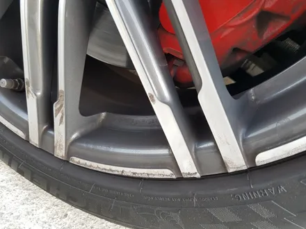 포르쉐 파나메라 GTS 휠복원[전주휠][전주휠복원][스퍼터링휠복원][크롬휠휠복원][익산휠복원][대전휠복원수리][광주휠복원수리][블랙크롬] / 광주 서구 매월동