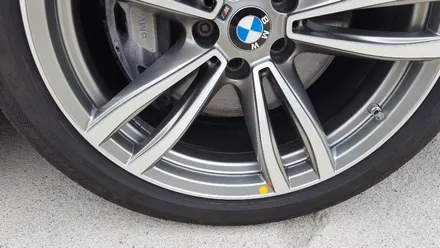 BMW  520D 순정 복원[전주BMW320D휠복원][전주BMW740D휠복원수리][전주BMW휠복원도색][전주크롬휠복원][전주벤츠GLS휠복원수리][벤츠S클래스 휠복원수리] / 광주 서구 매월동