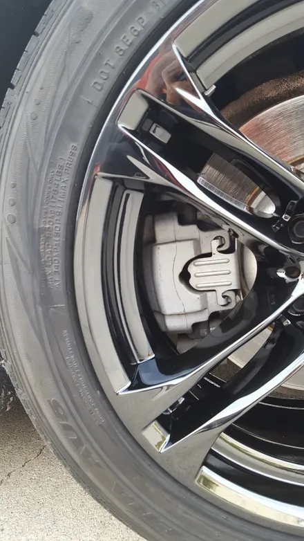bmw 520 휠도색 / 광주 서구 매월동