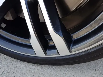 BMW X6 20인치 다이아컷팅휠복원 끝내줍니다~~[전주휠복원수리][광주휠복원수리][광주BMW X6휠복원수리][광주BMW X5휠복원][전북휠][전주휠][광주휠][광주중고휠] / 광주 서구 매월동