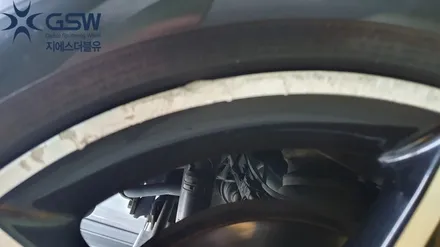 벤츠 ML AMG 20인치 휠복원 다이아컷팅 휠 블랙 크롬 휠도색작업 지에스더블유 / 광주 서구 매월동
