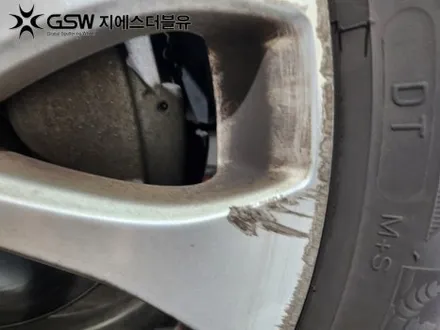 벤츠 E클래스 18인치휠 상처로 인한 실버 스크래치 전주 휠복원 작업 후기 / 광주 서구 매월동