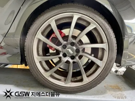 강남 아우디 S7 20인치휠 반광 스크래치 휠복원 작업 후기 / 광주 서구 매월동
