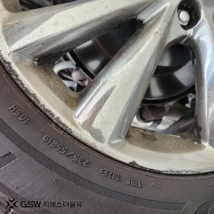 광주 카니발 화이트 크롬 휠도색 후기 괜히 휠 교체 알아봤네요 / 광주 서구 매월동