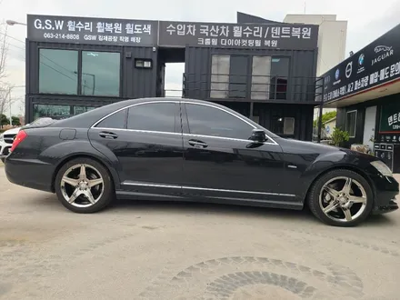벤츠S클래스 휠 복원 [수입차휠수리 수입차휠복원 전주휠 익산휠 군산휠 대전휠 광주휠 광주휠수리 광주휠복원 광주중고차 광주매월동 광주맛집 전주휠수리 전주휠복원 스퍼터링] / 광주 서구 매월동