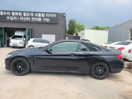 [BMW M4 블랙유광도장 휠 복원] 지에스더블유 수입차휠수리 수입차휠복원 전주휠 익산휠 군산휠 대전휠 광주휠 전주휠수리 전주휠복원 스퍼터링 블랙크롬 분체도장 휠도장 휠도색 / 광주 서구 매월동