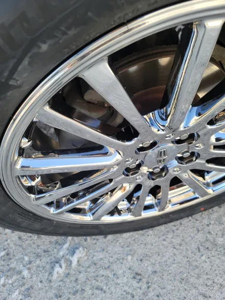[지에스더블유] 캐딜락  XT5 크롬 휠 복원 플라스틱커버크롬 휠수리 / 광주 서구 매월동