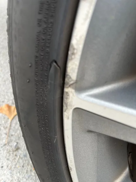 전주GSW 휠복원휠도색 전문점[벤츠C클래스쿠페 휠복원 휠도색][전주에서 벤츠C클래스 휠복원 했어요][전주에서 휠복원 가장 잘하는 업체] / 광주 서구 매월동