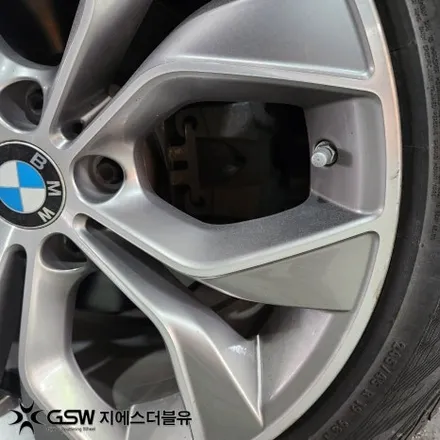 BMW X4 휠도색 후기 광주 19인치 블랙 유광 도색 사례 / 광주 서구 매월동