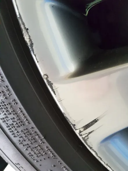 G80 19인치 휠복원[스퍼터링휠][전주휠복원][전주휠수리][전주휠수리] / 광주 서구 매월동
