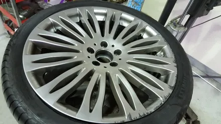전주벤츠S클래스450D20인치휠복원[전주벤츠휠복원][전주휠복원수리][전주휠수리][전주BMW휠복원][전주수입차중고휠][전북휠복원수리][익산휠복원수리][군산휠복원수리][광주크롬휠복원] / 광주 서구 매월동
