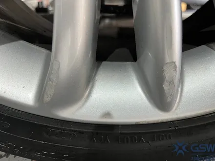 BMW 미니쿠퍼 17인치 휠복원 순정 실버색상 휠 도색작업 지에스더블유전주점 / 광주 서구 매월동
