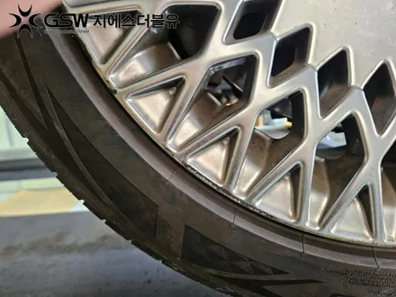 전주 휠복원 제네시스 G90 19인치휠 반광 스크래치 휠복원 작업 후기 / 광주 서구 매월동