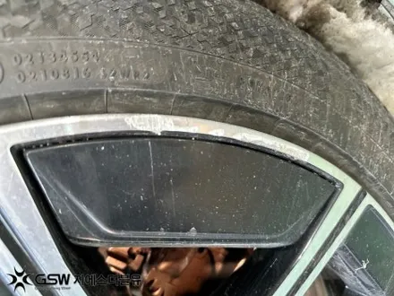 휠 교체 NO! 전주 BMW 750i 20인치 다이아컷팅 휠복원 / 광주 서구 매월동