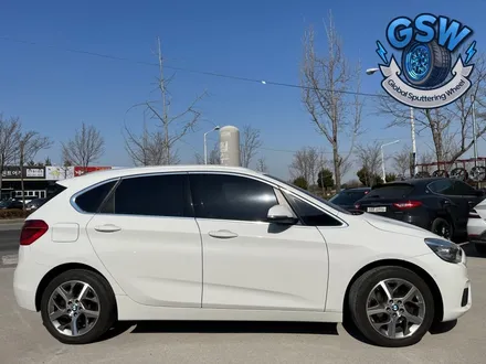 BMW 2시리즈 액티브 투어러 17인치 다이아커팅 휠복원 작업 / 대전 유성구 복용동