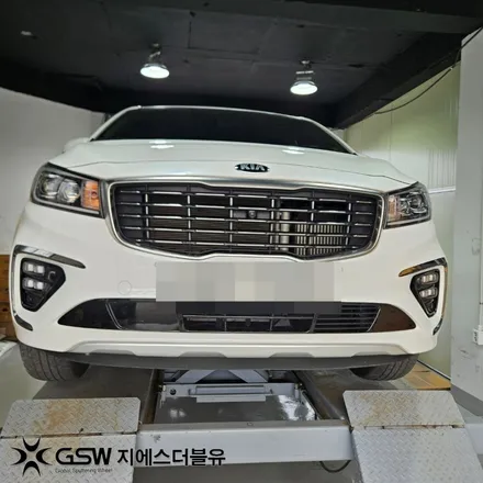 대전 기아 카니발 19인치휠 화이트 크롬 휠도색 작업기 / 대전 유성구 복용동
