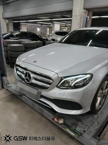 부산 벤츠 E220D 18인치 휠 교체 없이 복원 / 대전 유성구 복용동