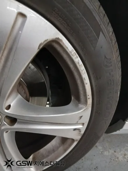 부산 벤츠 E220D 18인치 휠 교체 없이 복원 / 대전 유성구 복용동